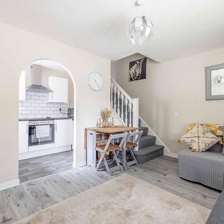 Windsor Burnham Ascot Haven Sleeps 4 Villa Slough Eksteriør billede