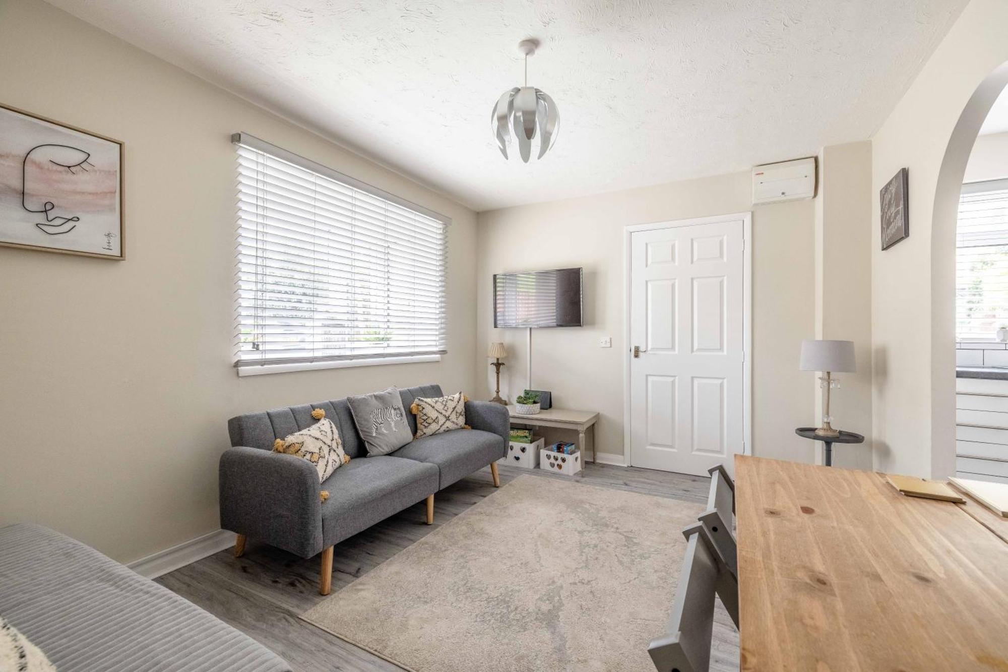Windsor Burnham Ascot Haven Sleeps 4 Villa Slough Eksteriør billede