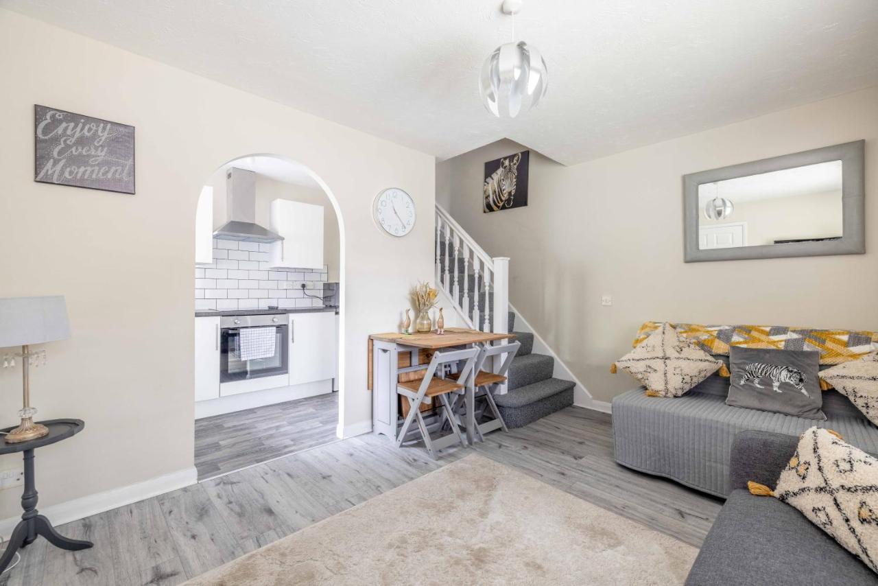 Windsor Burnham Ascot Haven Sleeps 4 Villa Slough Eksteriør billede