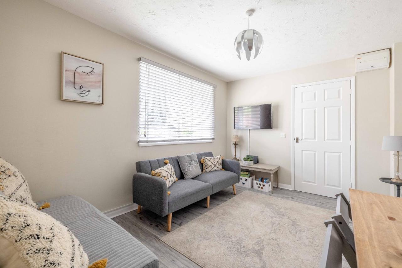 Windsor Burnham Ascot Haven Sleeps 4 Villa Slough Eksteriør billede