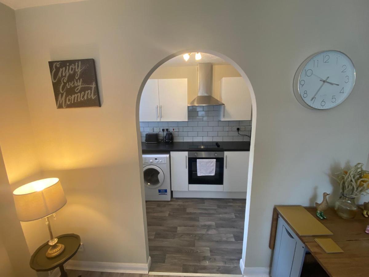 Windsor Burnham Ascot Haven Sleeps 4 Villa Slough Eksteriør billede